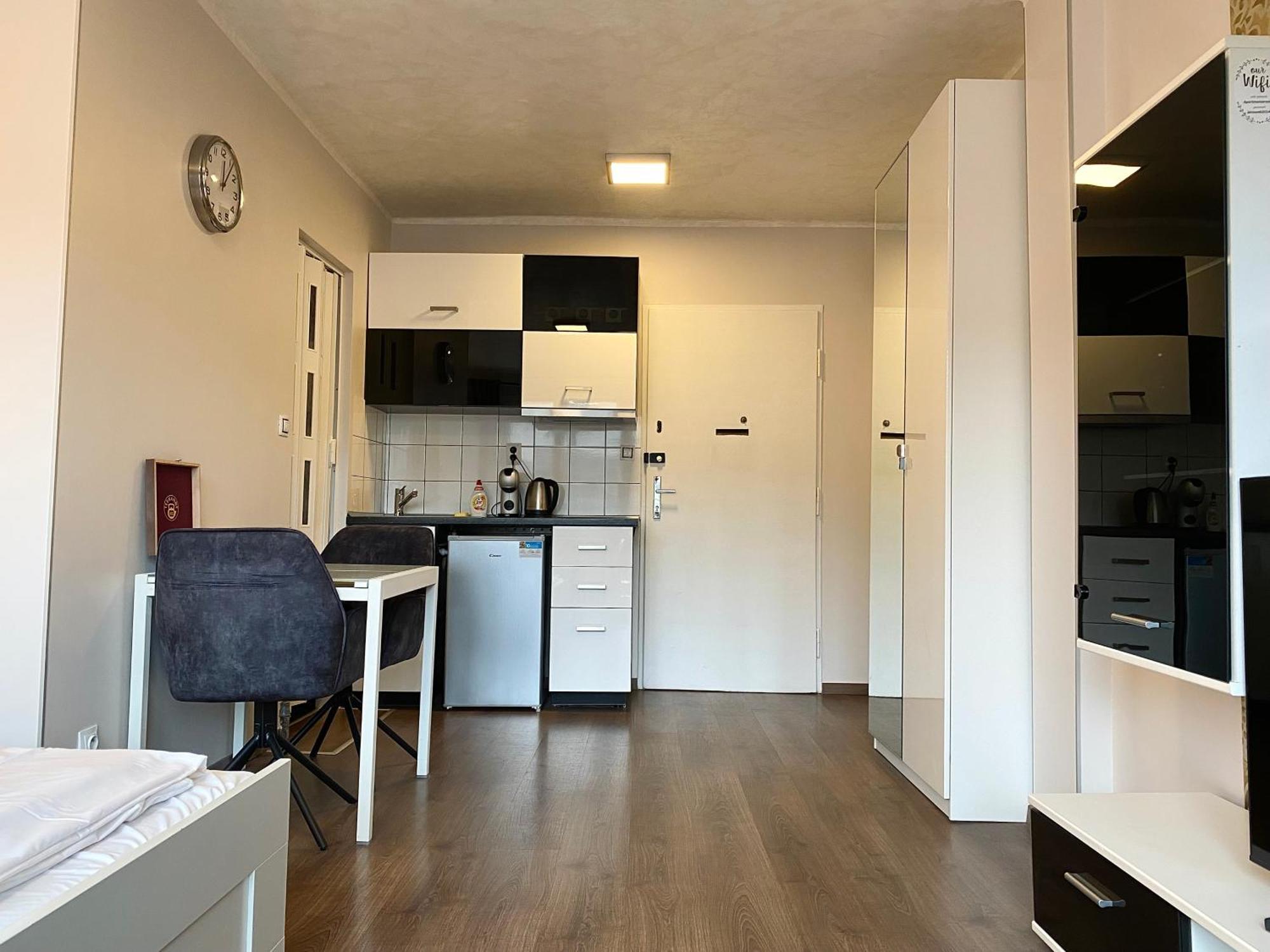 Daire Floor With Terrace Prag